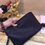 <b>구찌</b>클러치 제품명좀 알려주세용 ㅠㅠㅠㅠ