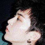 [EXO] 제복도 좋지만 요 <b>의상</b> 입고 무대해주라
