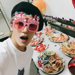 [NCT] 오늘은 거의 태용이 생일 - TY