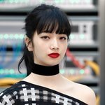 이렇게 생긴 여자가 위아래 <b>스캔</b>하고 픽 비웃으면