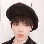 [NCT] 이태용 이 <b>사진</b> <b>개</b>웃기지 않냐