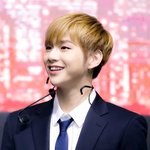 [강다니엘] 기부<b>콘</b>은 코룽이가 공연하고<b>온</b>줄 알았는데 ㅇㅅㅇ