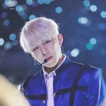 [박우진] 이 사진 되게 <b>오묘</b>하다