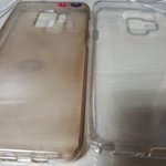 투명케이스 때 낀것 보소ㅋㅋㅋ