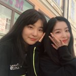 [댓글부탁해] 너네 옷중에 무슨 <b>색이</b> 젤 많음?