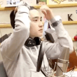 [EXO] 경수 <b>앞머리</b> 넘기기