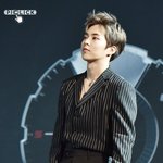 [시우민] 시우민 '전 <b>세계</b>가 기다려온 완벽 비주얼'