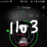 [EXO] 제복의상 예쁘긴한데 세훈이 춤추기 넘 불편해보였음
