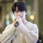 [드루와] +)오늘자 미친 육성재 미모;;;