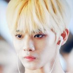 배진영 금발 무슨일이냐ㅠㅠㅠㅠㅠㅠㅠㅠㅠㅠㅠㅠㅠㅠㅠ