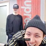 [방탄소년단] <b>아미</b>들 이거 브이앱 날짜 언제꺼야 ㅠㅠ