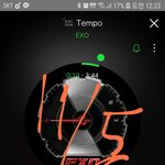 [EXO] 공항에서 장시간 비행으로 피곤해 모자 벗고 인상 찌푸리며...