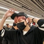 [강다니엘] 강다니엘 모자 <b>앞</b>으로쓰기 <b>vs</b> 뒤로쓰기