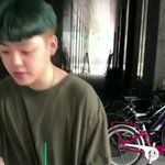 [돼지<b>노엘</b>] 나 12월에 용준이랑 똑같은 귓볼피어싱