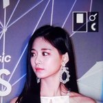 [모두드루와] <b>쯔위</b> 혼자 시상식에서 영화찍는중
