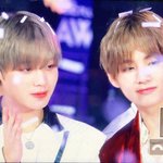 <b>뷔</b> 박지훈 투샷 올라옴