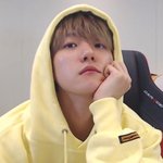 [EXO] 백현 손민수템 골라줘