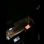 [EXO] 민석이 종인이 배꼽 <b>확대</b> 하는거 봄? ㅋㅋㅋ