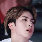 [방탄소년단] 반응좋은 이마가 보이는 존잘 <b>석진</b>