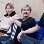 [EXO] 아 이거 너무 <b>새침해</b> ❤❤❤