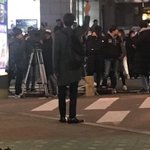 보검이 드디어 머리 잘랐다!!!!!!