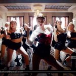 [댓글부탁해] 비하인드 제니 <b>SOLO</b> 국.내외 차트 올킬... 메이킹필름...