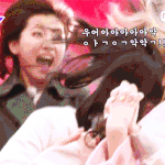 [드루와] 방송인거 뒤늦게 생각난 쯔위.<b>gif</b>