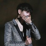 <b>실물</b>쩌는 연예인 본적 있으면 댓 달아봐 !