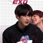 [EXO] 박찬열이랑 변백현 <b>서로</b> 뭐하냐고ㅋㅋㅋㅋ