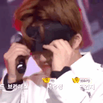 [EXO] <b>청소</b> 중...