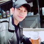 나 남자인데 폰 배경<b>화면</b> 남자 연예인 했다가