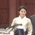 한복설현vs<b>드레</b>설현