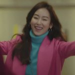 <b>서현진</b> 이런 색 니트도 잘 어울리네요~!