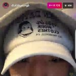 [댓글부탁해] 야 니 모자에 그려진 <b>원숭이</b> 닮았다