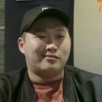 [댓글부탁해] 살찐 아기 <b>펭귄</b>같지않냐,,,