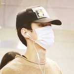 [세훈] 181122 <b>출입국</b> 고화질2