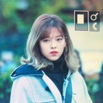 [모두드루와] 오늘자 떡볶이 코트 입은 트와이스 <b>정연</b>