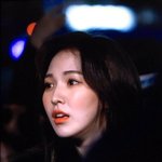 [드루와] 팔에 흰줄 있는<b>르꼬끄</b> 롱패딩 있는사람 잇어?