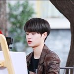 [이대휘] 미술부 이대휘 선배님