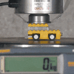 [드루와] 레고블록 밟으면 아픈이유.<b>gif</b>