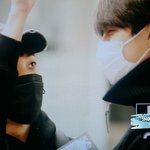 [EXO] 세훈이 머리 정리해주는 <b>민석</b>이ㅋㅋㅋ