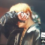 용준형 이렇게 우는거 처음봐