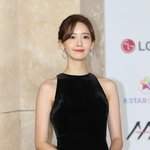 윤아 <b>설현</b>은 진짜 얼굴 작고 비율 좋아서