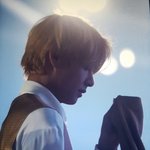 [방탄소년단] <b>자켓</b> 벗음