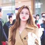 꾸준히 예뻐지고 있는 <b>여</b><b>돌</b>