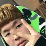 [댓글부탁해] 박준희 <b>밖</b>에서 <b>옷</b> 빨개벗고 게임함