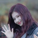 [모두드루와] <b>사나</b> 눈빛에 홀릴듯