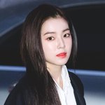 <b>열일</b>하는 아이린 얼굴