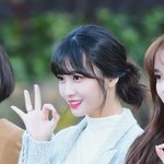 [댓글부탁해] 트와이스 <b>모모</b> 남자들이 좋아할 얼굴 맞죠??