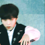 [하성운] 이짤 찐 댕댕이에오...